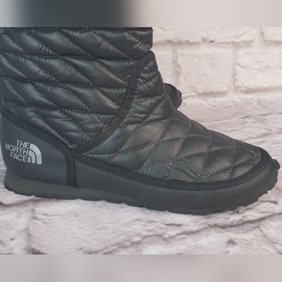 The North Face black puffer boots black size 7 women's - Picture 4 of 13